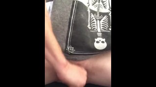 HUGE FTM COCK FUCKS HIS HAND